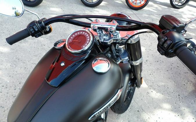 2021 Harley-Davidson Softail FLSL - Slim