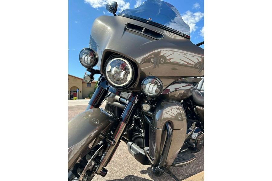 2021 Harley-Davidson® Electra Glide® CVO™ Limited