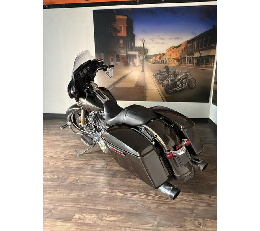 2021 Harley-Davidson® FLHX - Street Glide®