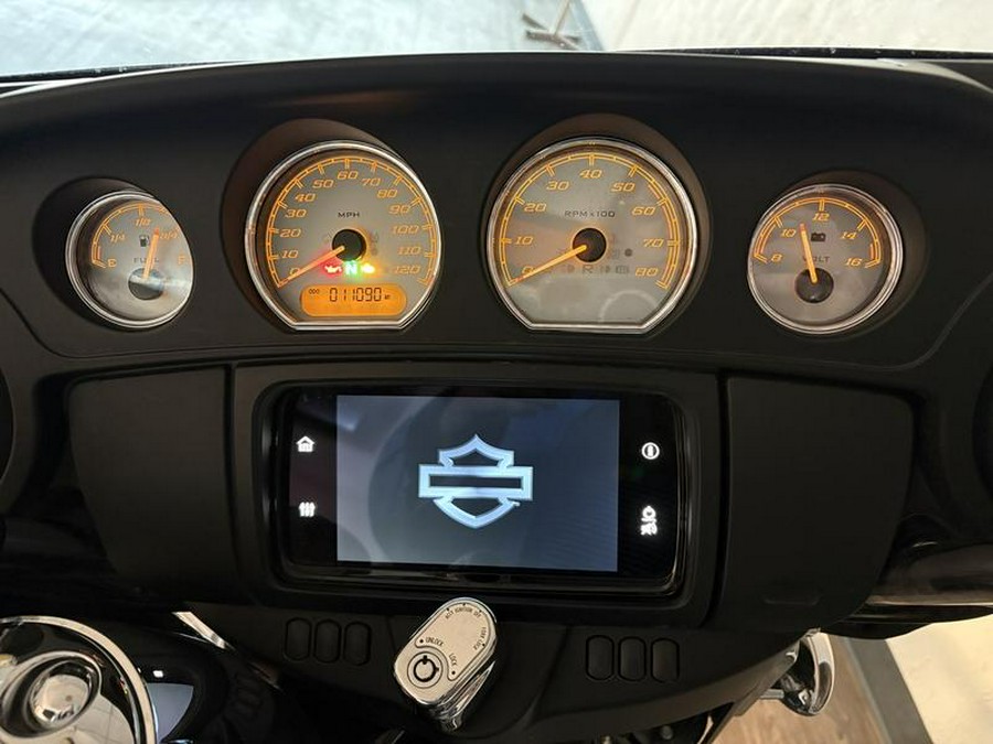 2021 Harley-Davidson® FLHX - Street Glide®