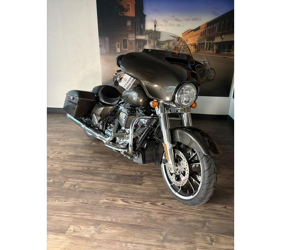 2021 Harley-Davidson® FLHX - Street Glide®