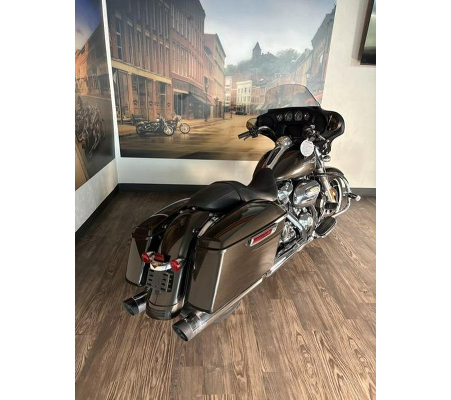 2021 Harley-Davidson® FLHX - Street Glide®