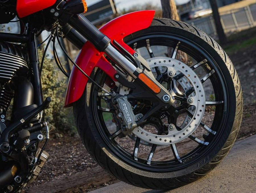 2026 Indian Motorcycle® Sport Chief Indy Red