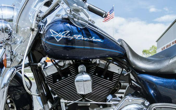 2012 Harley-Davidson® FLHR