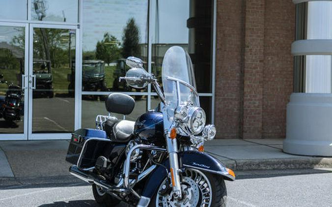2012 Harley-Davidson® FLHR