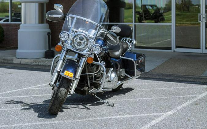 2012 Harley-Davidson® FLHR
