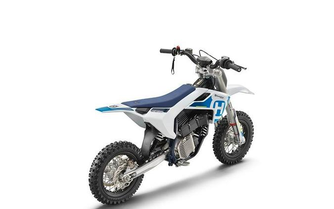 2023 Husqvarna Motorcycles EE 3