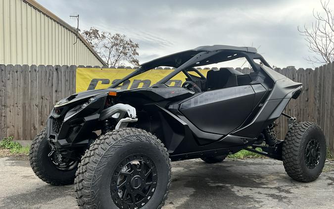 2024 Can-Am Maverick R