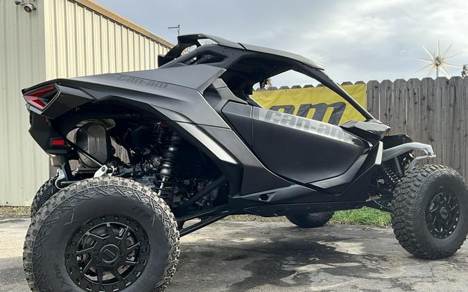 2024 Can-Am Maverick R