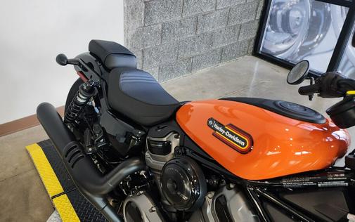 2024 Harley-Davidson® Nightster™ Special RH975S