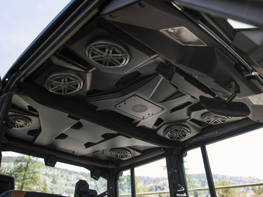 2025 Can-Am Defender MAX DPS HD9