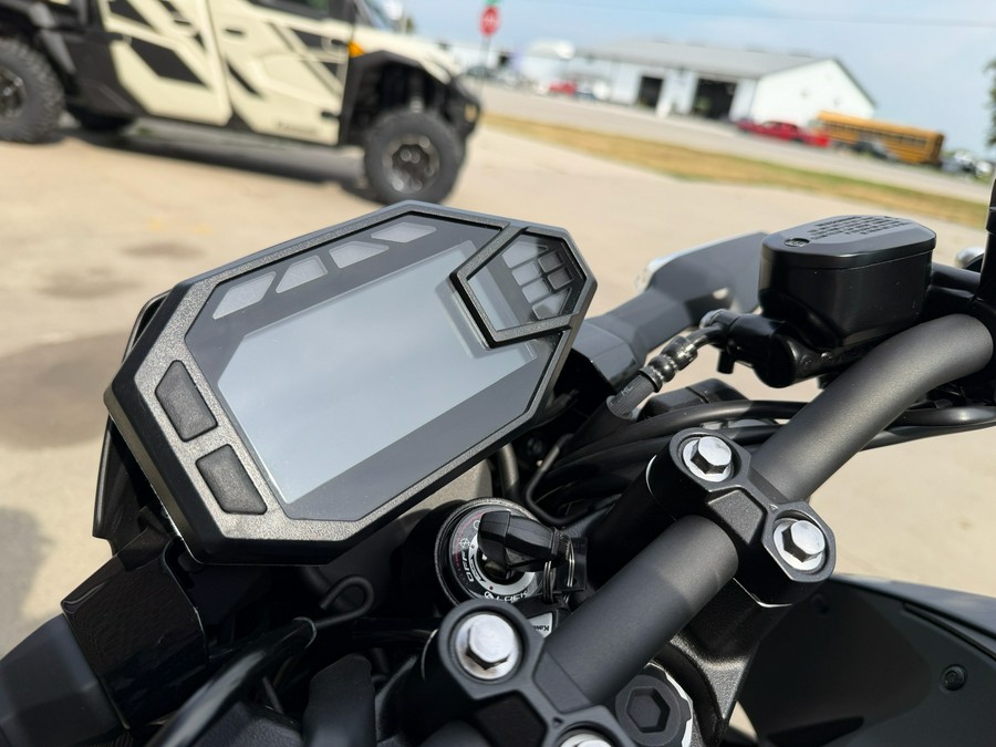2025 Kawasaki Z500 ABS