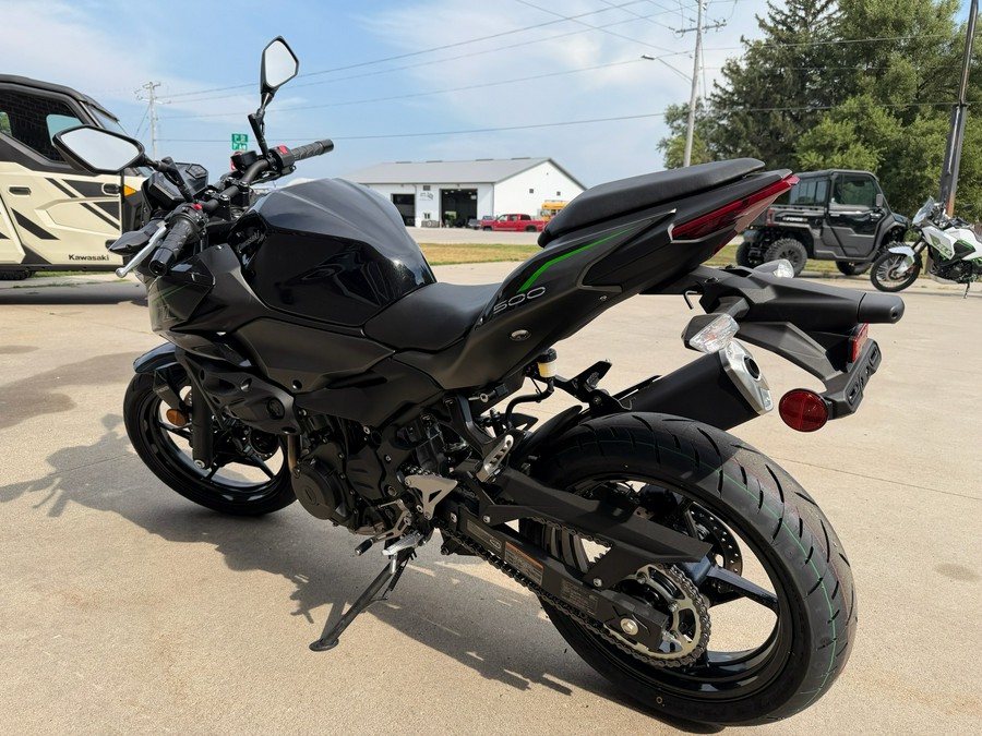 2025 Kawasaki Z500 ABS