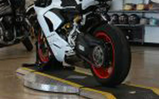 2023 Ducati Panigale V2