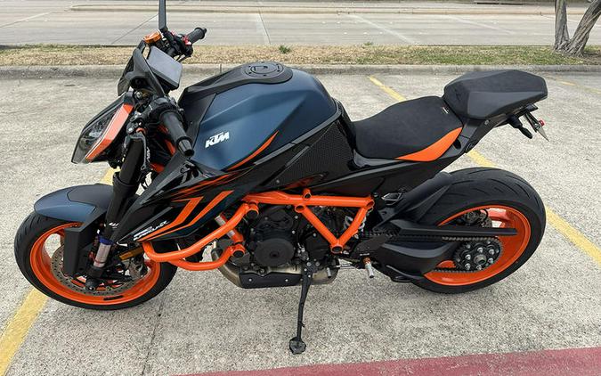 2023 KTM 1290 Super Duke R Evo