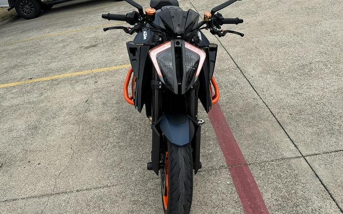 2023 KTM 1290 Super Duke R Evo