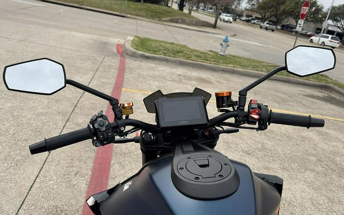 2023 KTM 1290 Super Duke R Evo