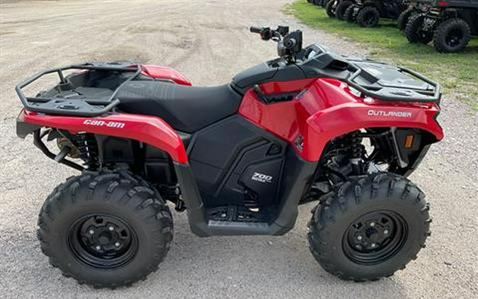 2026 Can-Am Outlander DPS 700