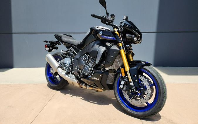 2022 Yamaha MT-10 SP Review [12 Street and Track Fast Facts]