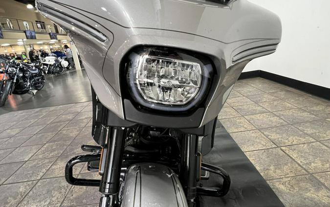 FLHXSE 2023 CVO™ Street Glide