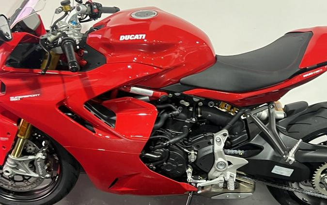 2024 Ducati Supersport 950 S Red