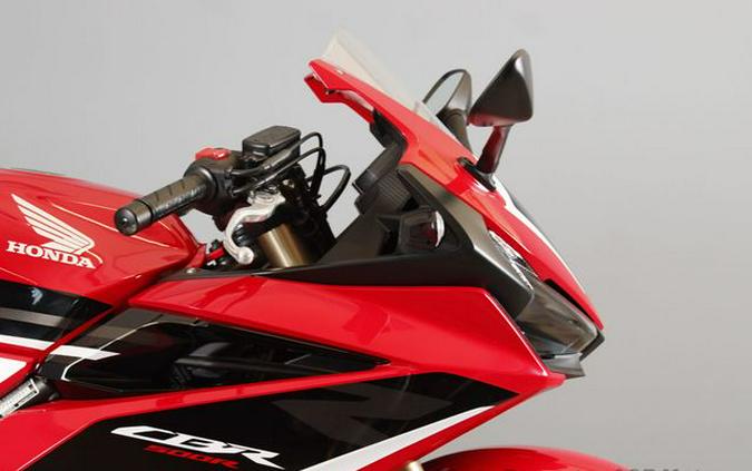 2023 Honda CBR500R ABS