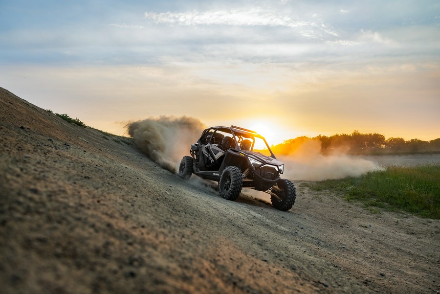 2022 Polaris RZR Pro XP 4 Ultimate Black Crystal