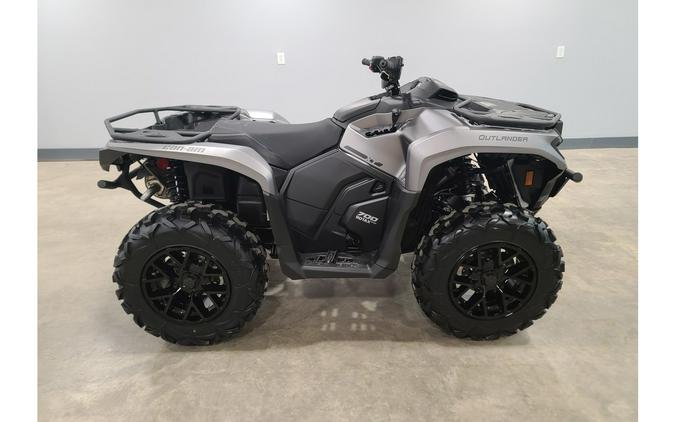 2026 Can-Am Outlander™ XT 700