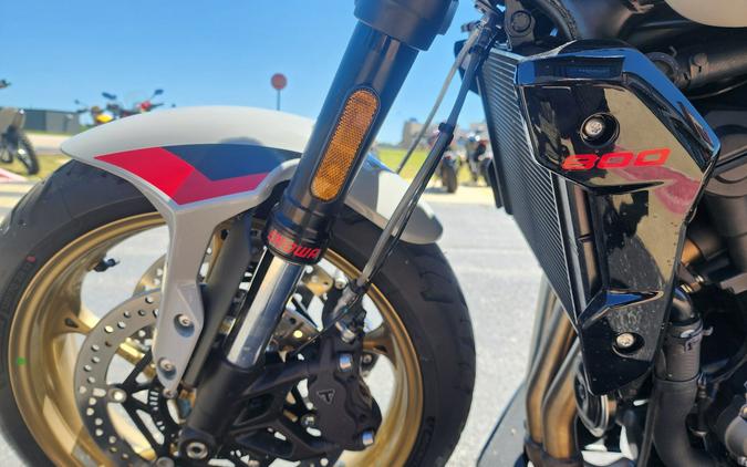 2026 Triumph Trident 800