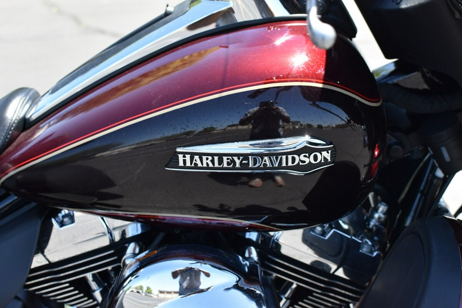 2015 Harley-Davidson Tri Glide Ultra FLHTCUTG