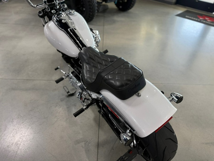2024 Harley-Davidson Breakout