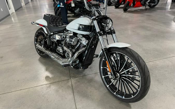 2024 Harley-Davidson Breakout