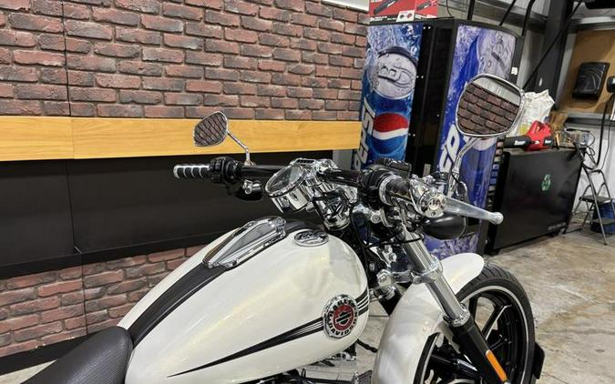 2014 Harley-Davidson® FXSB - Softail® Breakout®