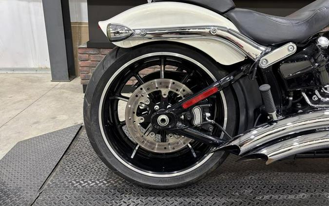 2014 Harley-Davidson® FXSB - Softail® Breakout®