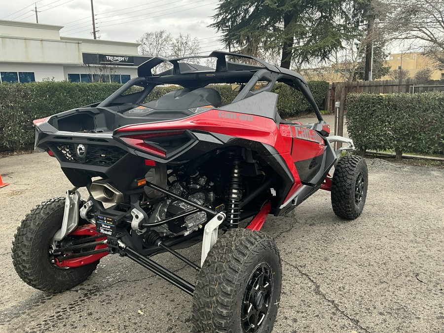 2024 Can-Am Maverick R