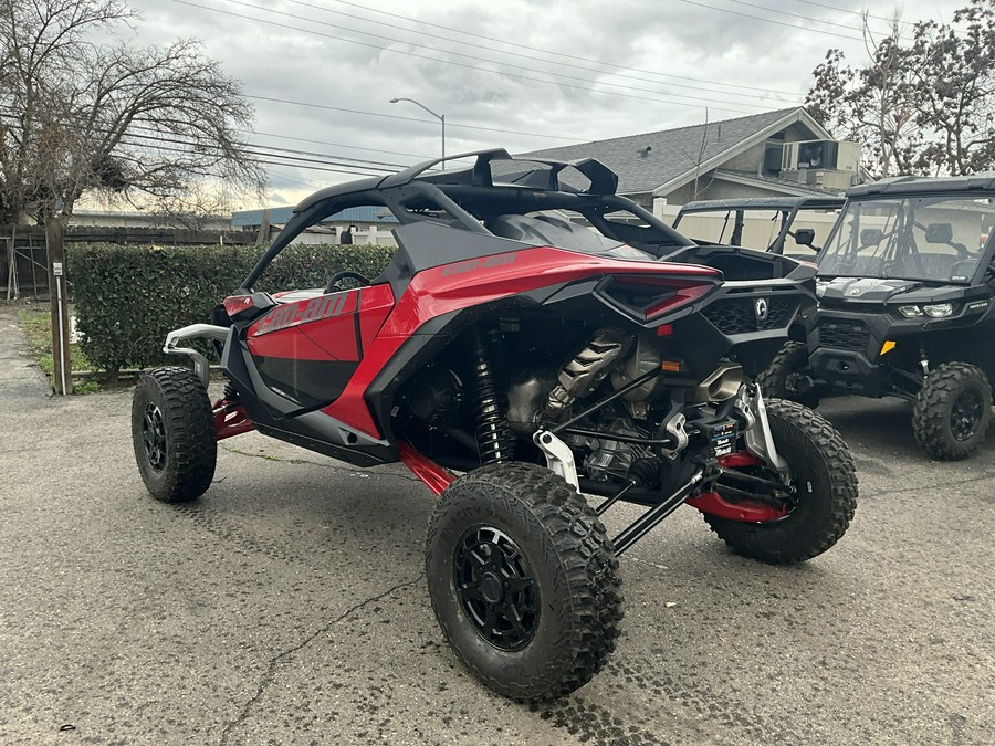 2024 Can-Am Maverick R