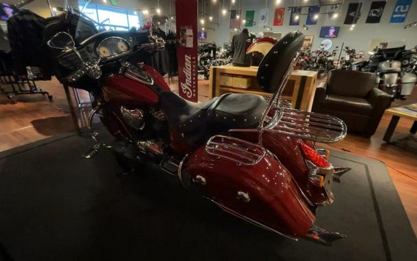 2014 Indian Motorcycle® Chieftain™ Indian Motorcycle® Red