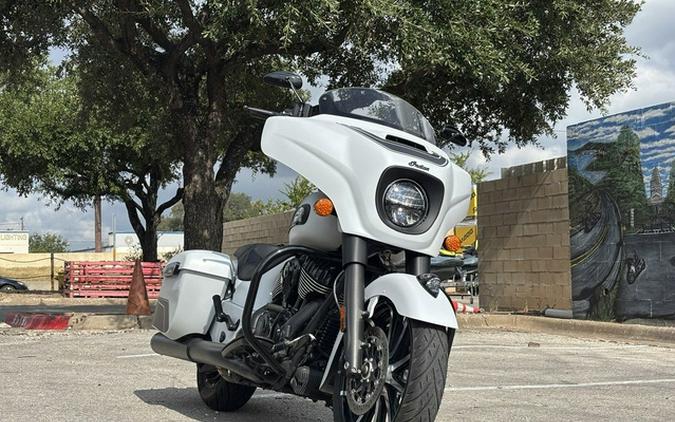 2024 Indian Chieftain Dark Horse Ghost White Metallic Smoke