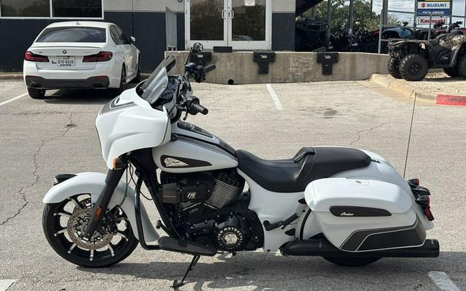 2024 Indian Chieftain Dark Horse Ghost White Metallic Smoke