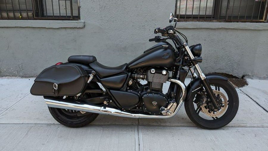 2013 Triumph Thunderbird Standard