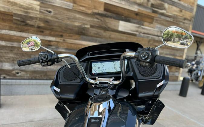 2025 Harley-Davidson® Road Glide® Iron Horse Metallic