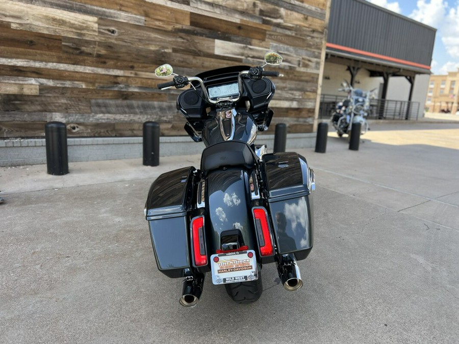 2025 Harley-Davidson® Road Glide® Iron Horse Metallic