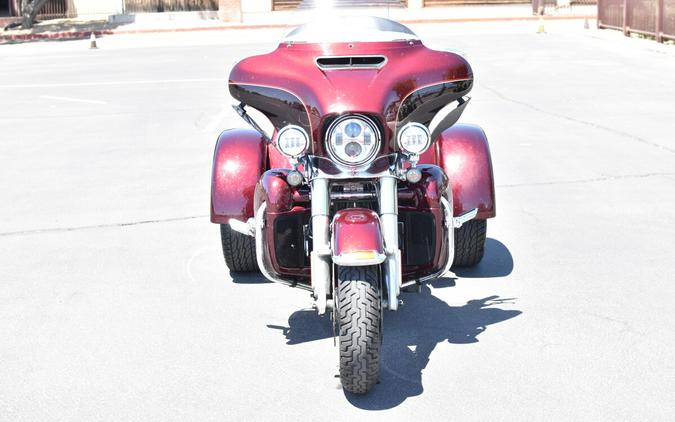 2014 Harley-Davidson Tri Glide Ultra FLHTCUTG