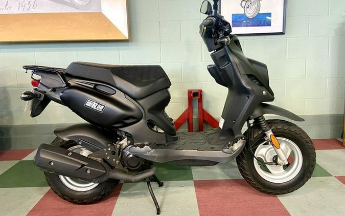 2009 Genuine Scooter Co. Roughhouse R50