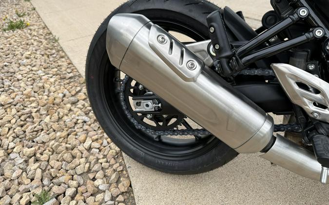 2026 Triumph Thruxton 400
