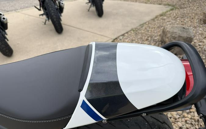 2026 Triumph Thruxton 400