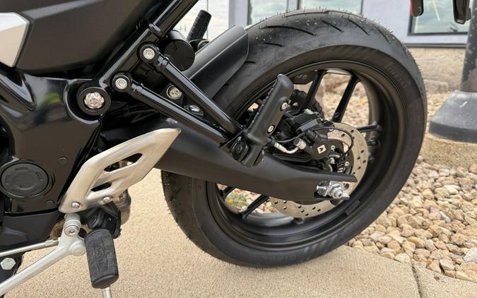 2026 Triumph Thruxton 400