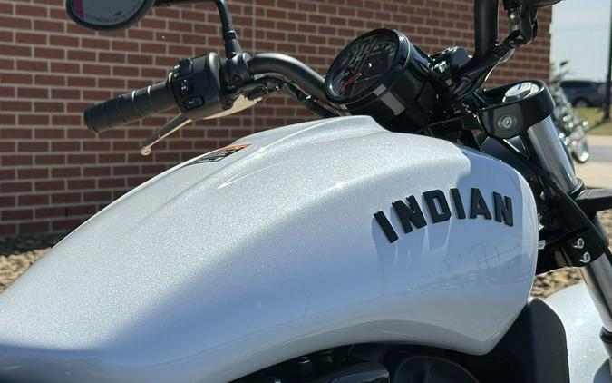 2024 Indian Motorcycle® Scout® Bobber Sixty ABS Ghost White Metallic