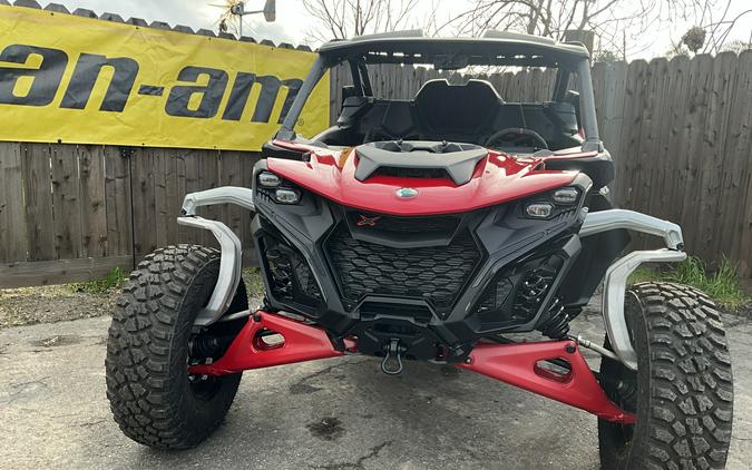 2024 Can-Am Maverick R