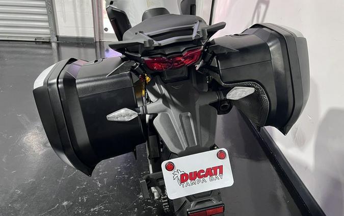 2023 Ducati Multistrada V4S Iceberg White - Spoked Wheels